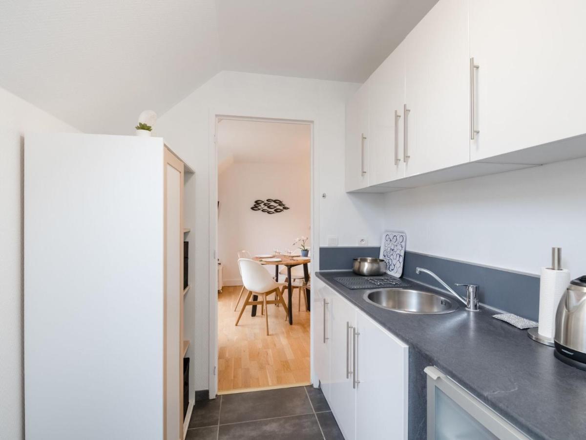 Apartment In A Residence By The Sea Port-en-Bessin-Huppain Exterior photo